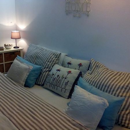 Optimist Split Apartment Bagian luar foto