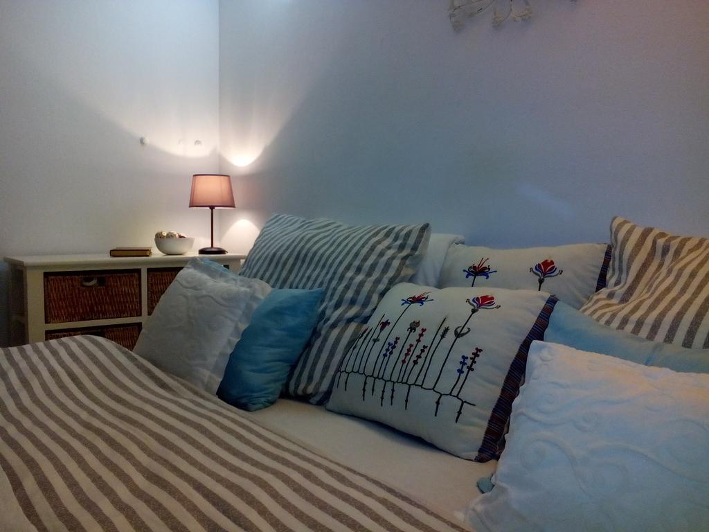 Optimist Split Apartment Bagian luar foto