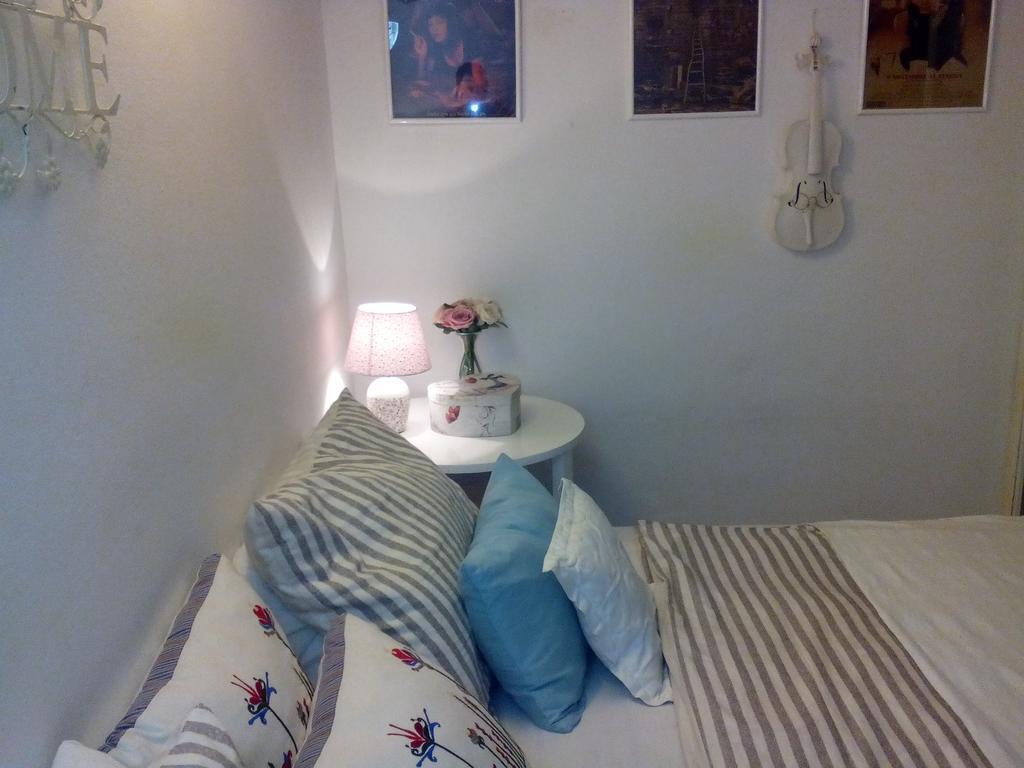 Optimist Split Apartment Bagian luar foto