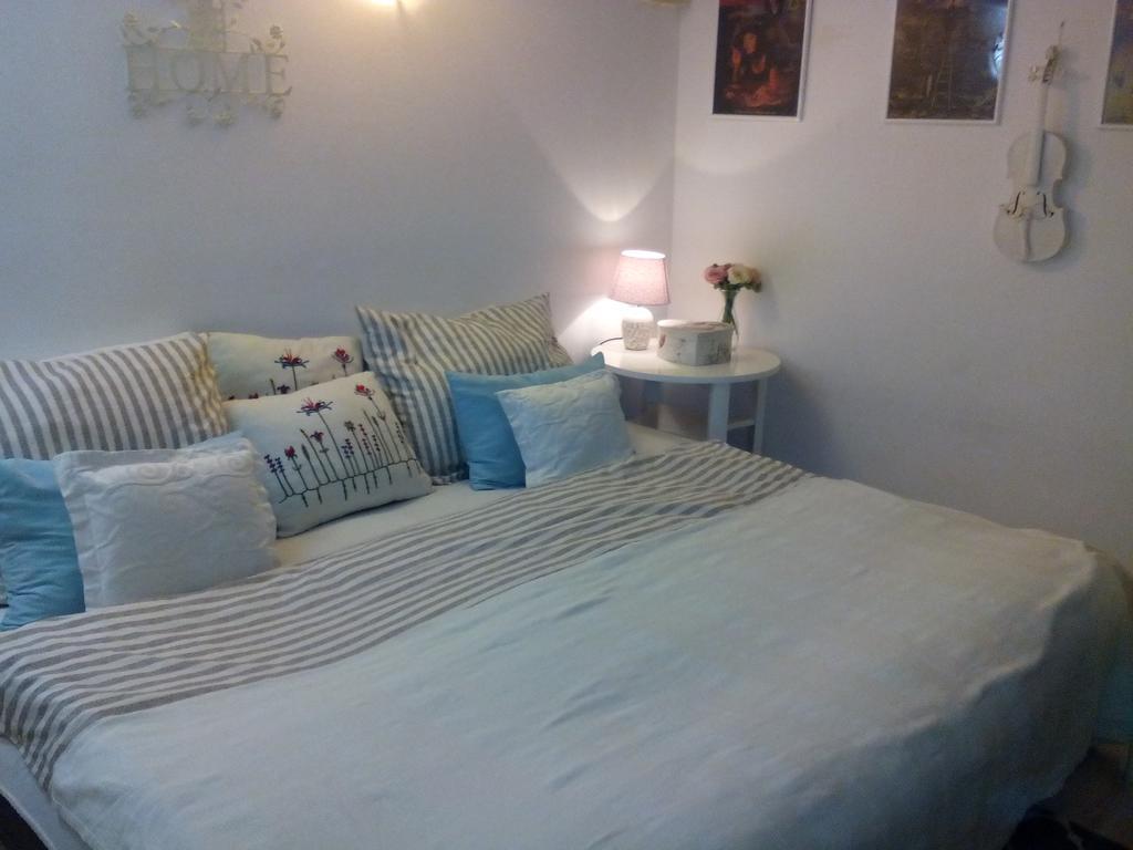 Optimist Split Apartment Bagian luar foto