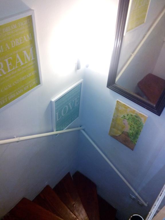 Optimist Split Apartment Bagian luar foto