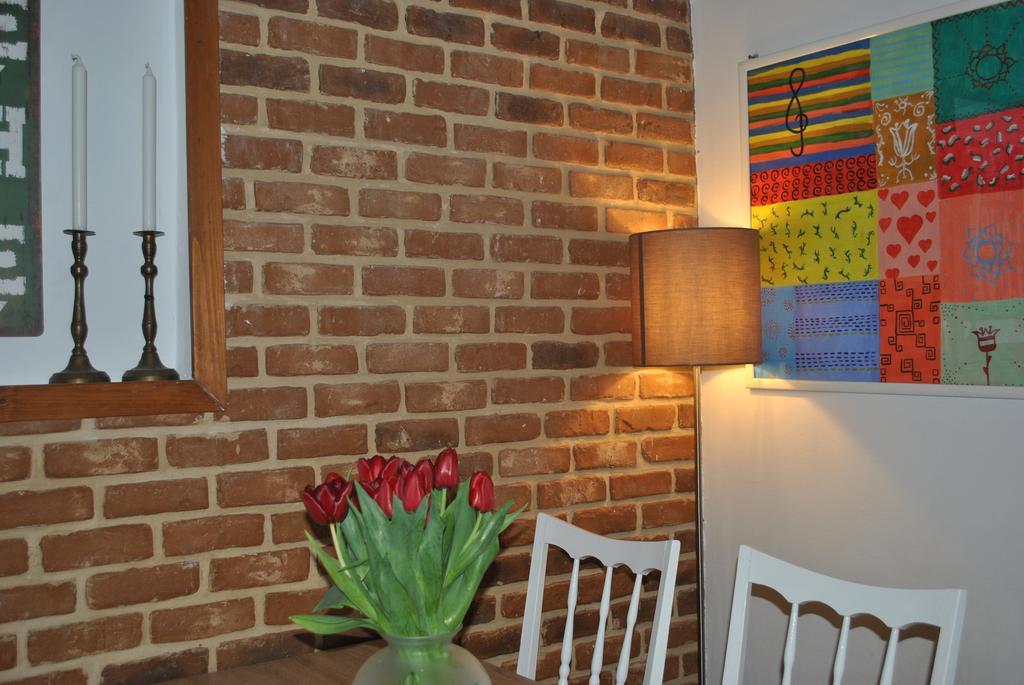 Optimist Split Apartment Bagian luar foto