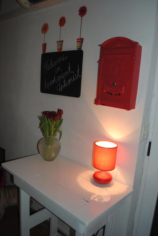 Optimist Split Apartment Bagian luar foto