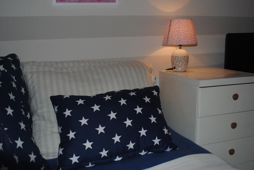 Optimist Split Apartment Bagian luar foto